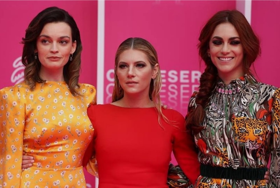 CANNESERIES 2019 : retour sur les looks les plus glamours du pink carpet