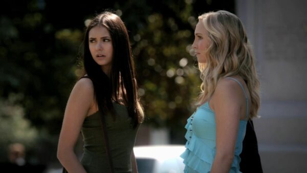 the vampire diaries Elena caroline