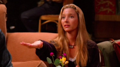 Friends : comment Lisa Kudrow a rencontré l'assassin de Gianni Versace