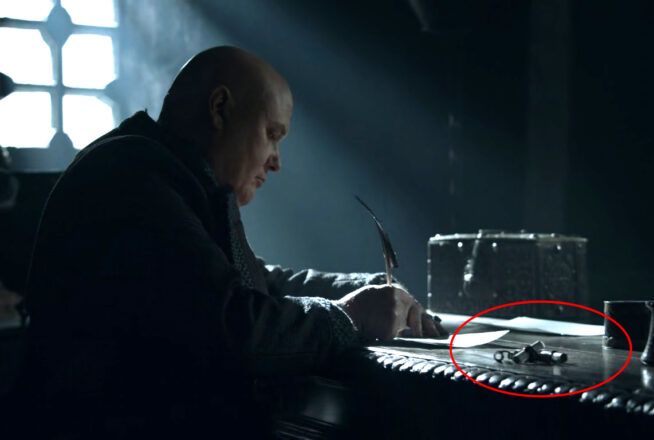 Game of Thrones saison 8 : à qui Varys adresse-t-il ses lettres ? (Spoilers)