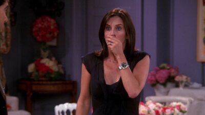 Friends : cette énorme erreur de montage avec Monica que vous n&rsquo;aviez jamais vue