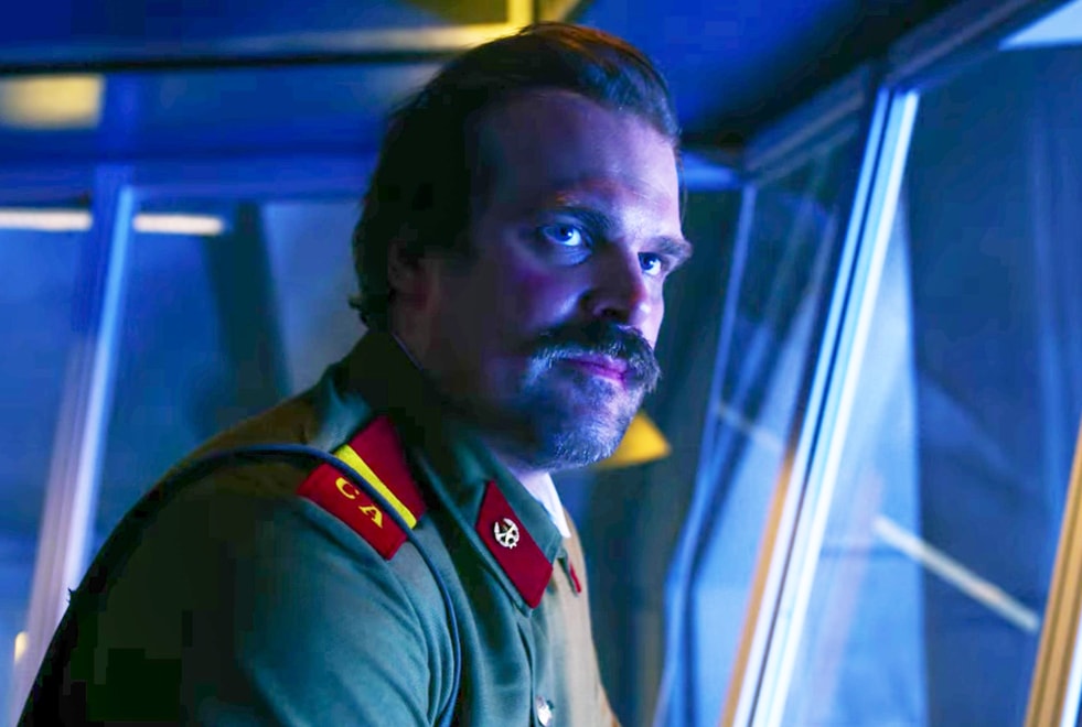 Stranger Things : ce détail sur l’Instagram de David Harbour dévoile-t-il le destin de Hopper ?
