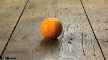 Une orange fraîchement pressée