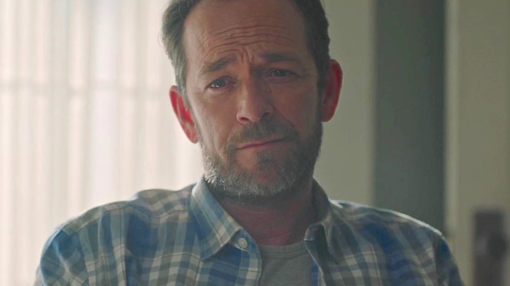 Riverdale saison 4 : l'épisode hommage à Luke Perry était "très difficile à tourner"