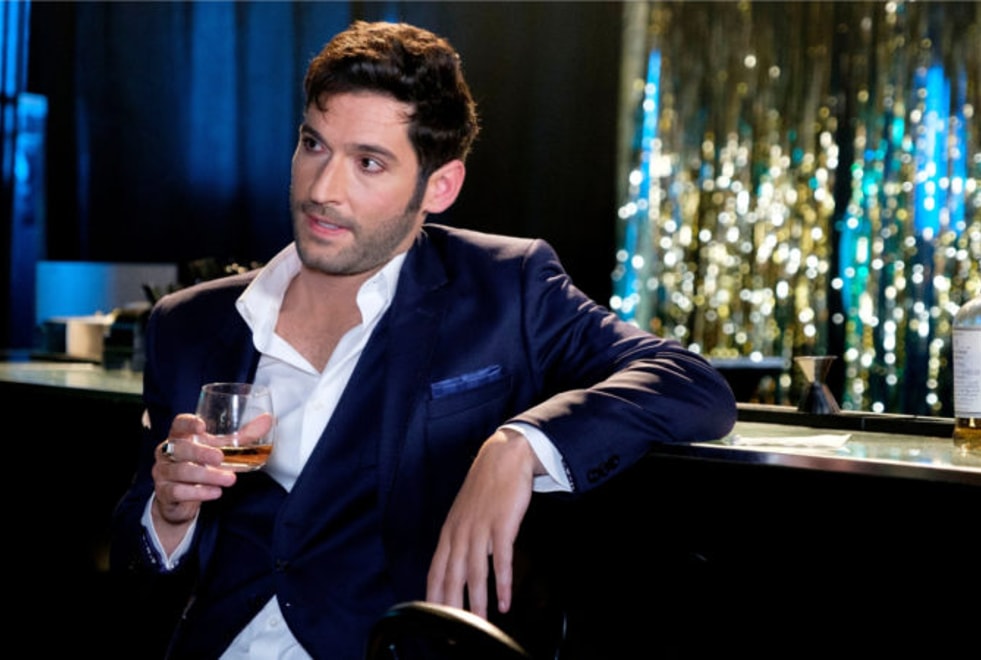 Lucifer saison 5 : Tom Ellis vient-il de dévoiler un indice pour le retour de Lucifer sur Terre ?