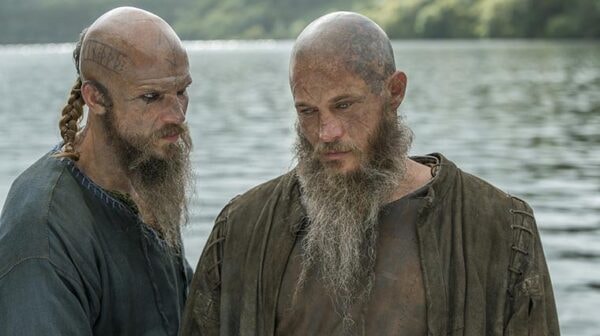 ragnar-floki-vikings-serie