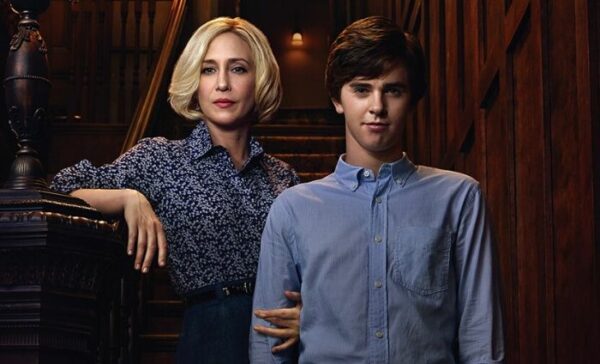 Bates Motel Freddie Highmore