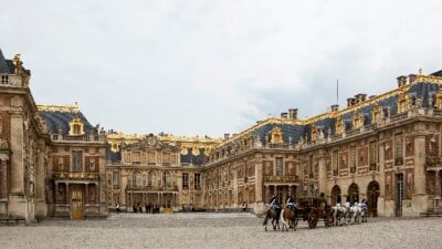 Après Versailles, CANAL+ prépare une série sur Marie-Antoinette