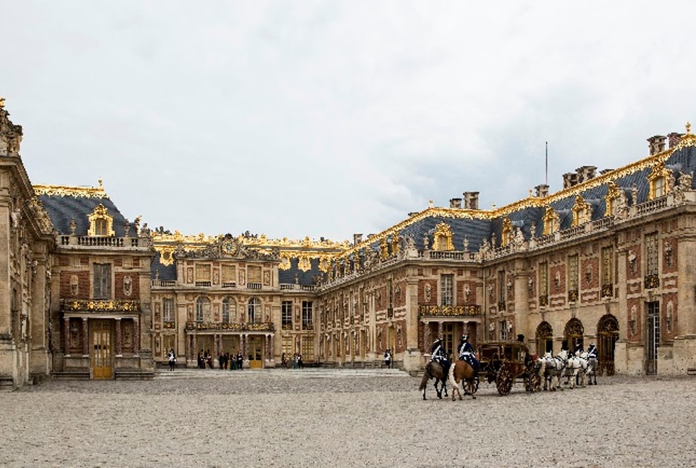 Après Versailles, CANAL+ prépare une série sur Marie-Antoinette
