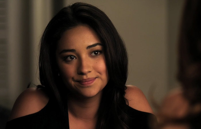 Pretty Little Liars : les fans de Shay Mitchell veulent qu'elle appelle sa fille... Emily