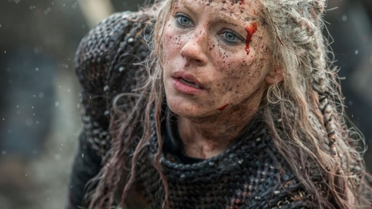 Vikings : découvrez le dernier souhait de Lagertha avant sa mort dans une scène coupée inédite