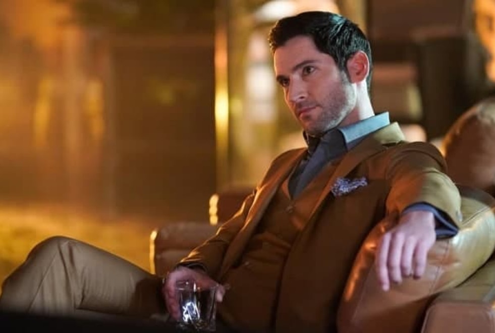 10 choses qui prouvent que tu es sérieusement fan de Tom Ellis (Lucifer)
