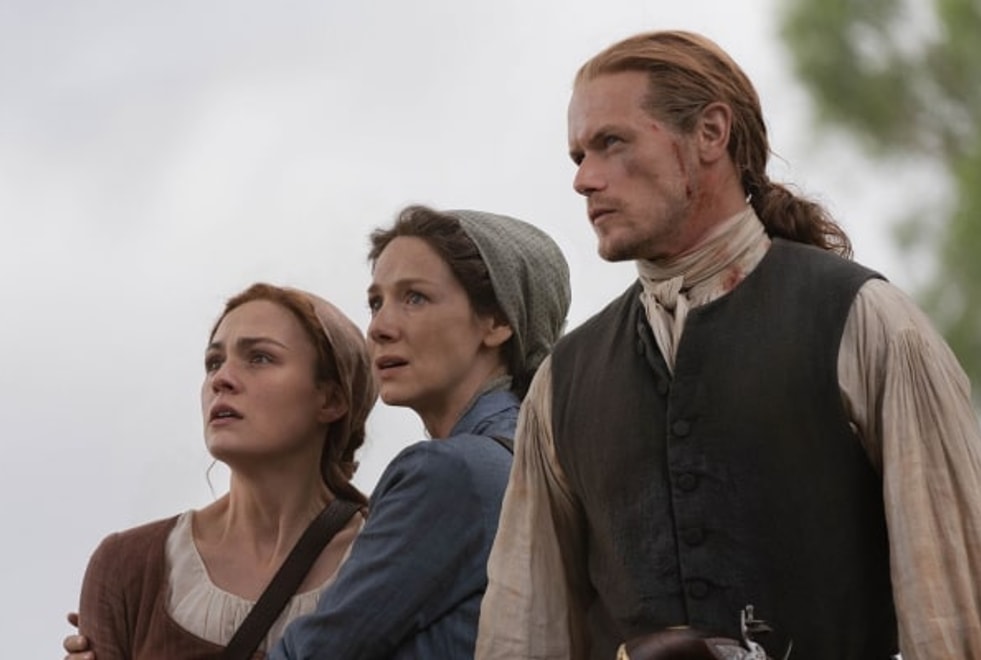 Outlander saison 5 : un heureux évènement pour Claire et Jamie (Photos)