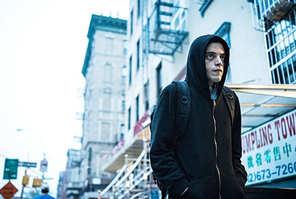 Rami Malek (Mr. Robot) et Charlie Hunnam (SoA) dans le trailer du film Papillon