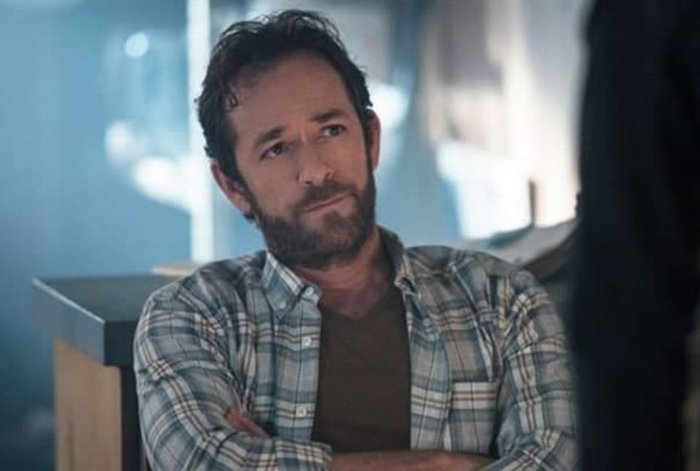 Riverdale : la saison 3 révélera un gros secret sur le père d’Archie