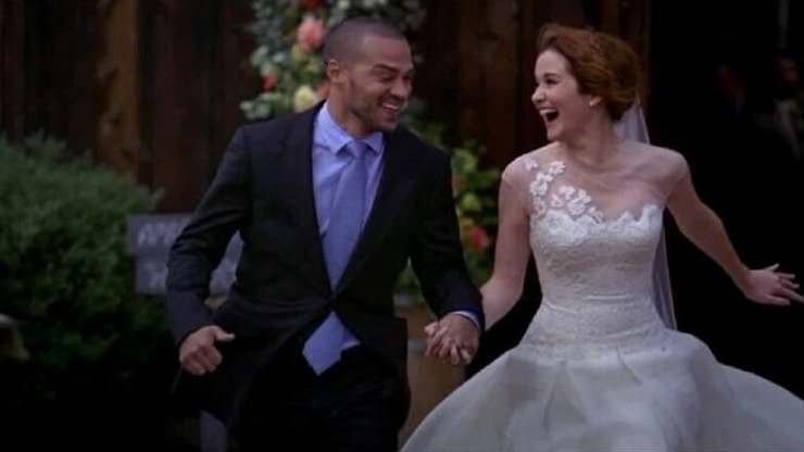 Grey’s Anatomy : April est la vraie méchante pour s'être enfuie le jour de son mariage selon Jesse Williams