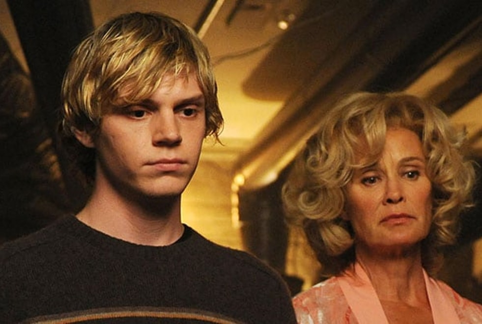 American Horror Story : accrochez-vous, la série est renouvelée pour 3 nouvelles saisons