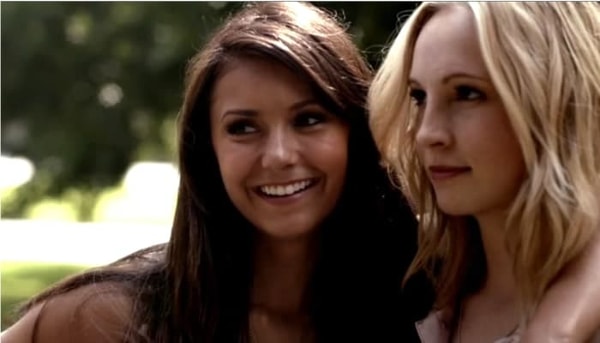 elena Caroline vampire diaries