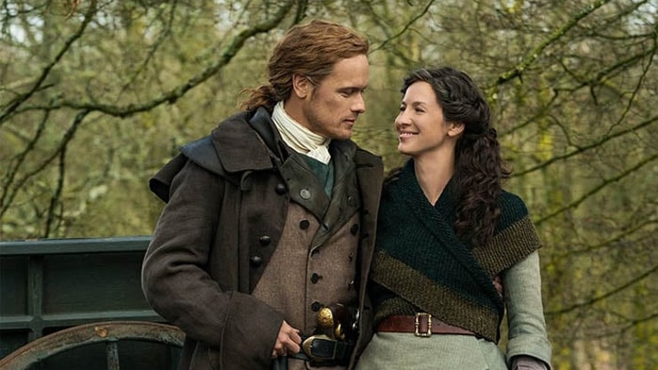 Outlander saison 5 : Sam Heughan promet que le couple Jamie et Claire est toujours le plus sexy