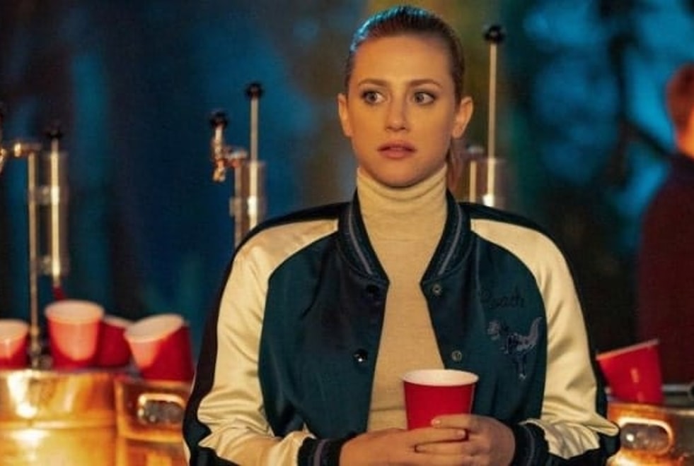 Riverdale saison 4 : 3 bonnes raisons de penser que Betty n’a pas tué Jughead