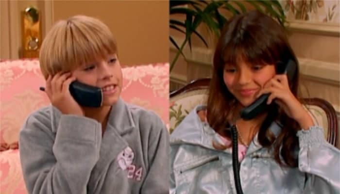 Cole Sprouse et Victoria Justice dans la série La vie de palace de Zack et Cody