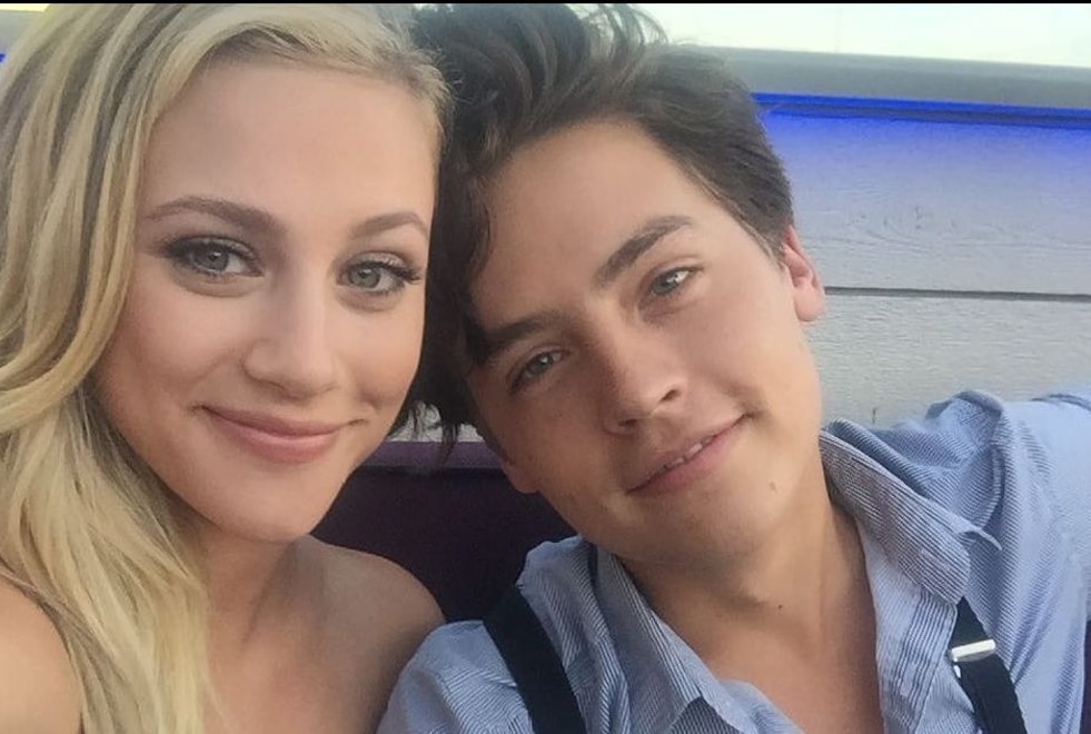 Riverdale : Lili Reinhart séparée de Cole Sprouse ? L’actrice pousse un énorme coup de gueule