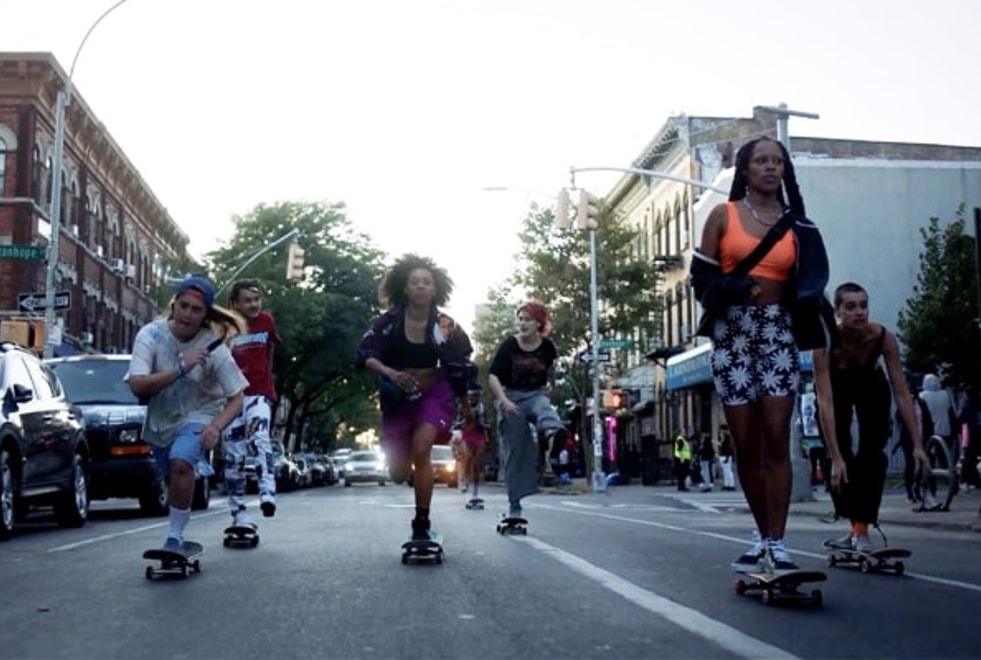 Betty : rencontre avec les skateuses Moonbear et Dede Lovelace