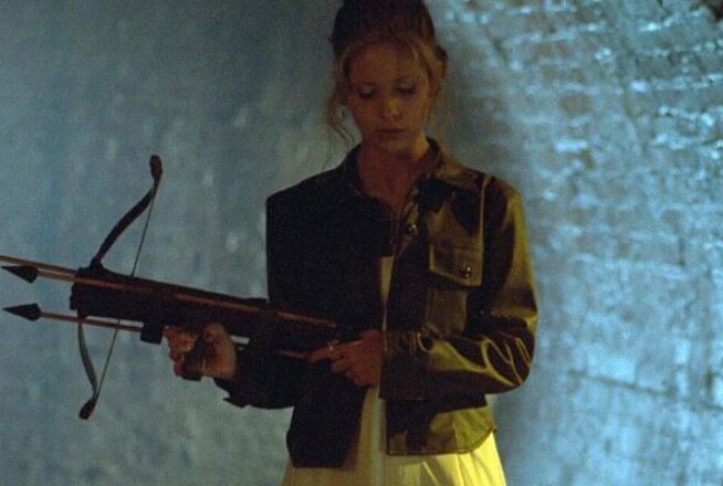 Buffy contre les vampires : Sarah Michelle Gellar recrée ce look mythique de la saison 1