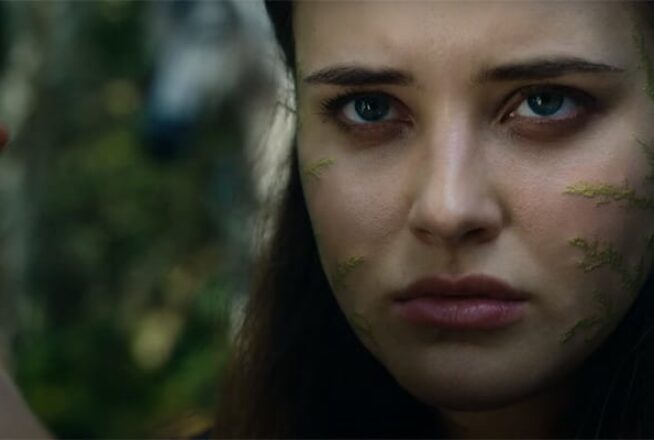 Cursed : Katherine Langford découvre Excalibur dans la bande-annonce de la série Netflix
