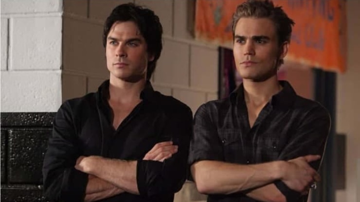The Vampire Diaries : découvrez le nom de famille complètement différent que les frères auraient pu avoir