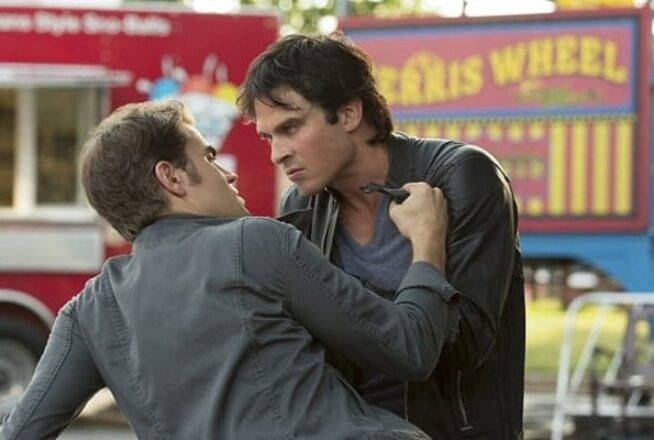 The Vampire Diaries : qui gagnerait un combat entre Damon et Stefan ? Les acteurs répondent