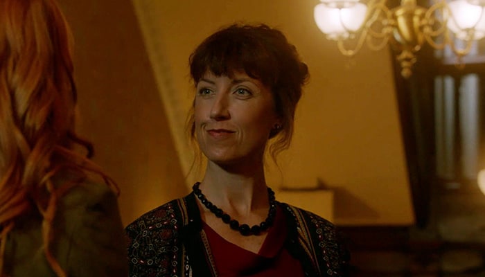 Iris Shadowhunters