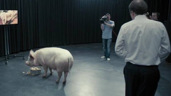 Black Mirror truie scène