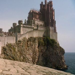 Dans le château de Port Réal (Game of Thrones)