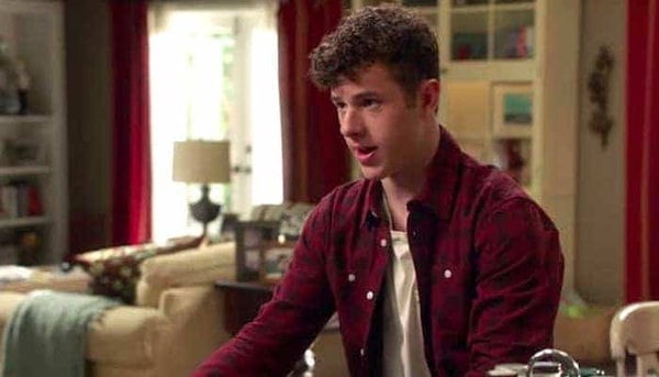 Luke Dunphy Modern Family