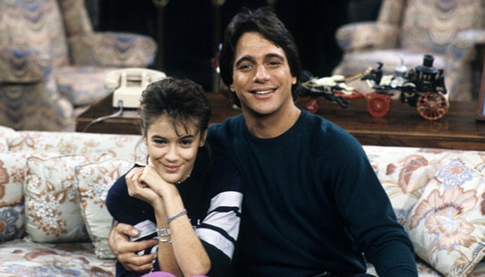Madame est Servie : une suite est en préparation avec Alyssa Milano et Tony Danza