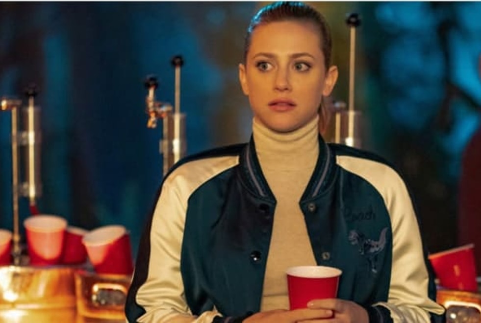 Riverdale : Lili Reinhart confirme un saut dans le temps de 7 ans