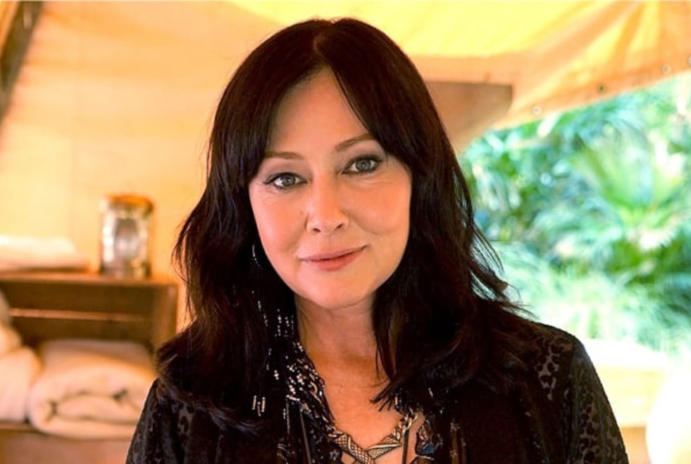 Shannen Doherty se livre avec émotion sur son cancer et ‘n’abandonne pas’