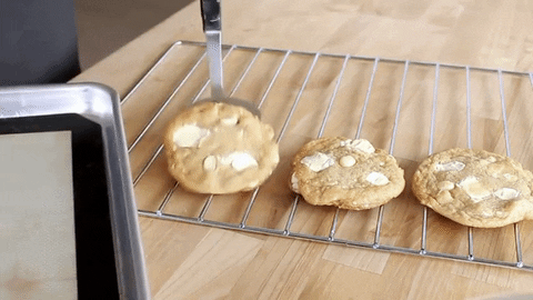 Un cookie chocolat blanc