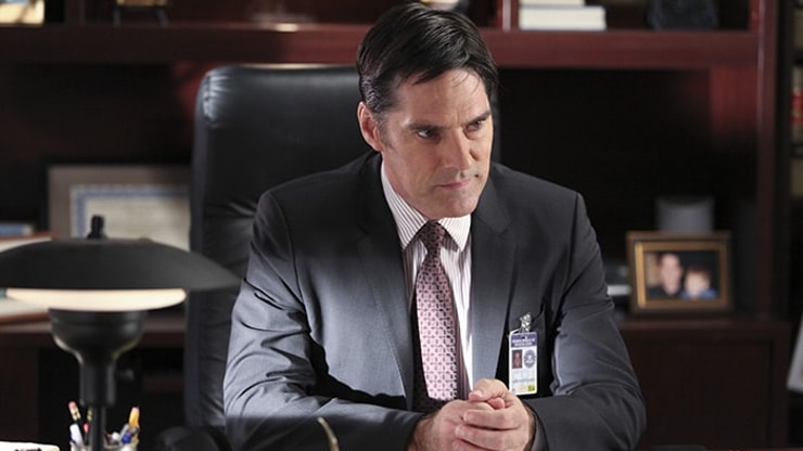 Esprits Criminels : la vraie raison derrière le départ de Thomas Gibson (Hotch)