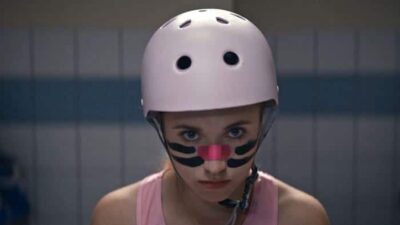 Derby Girl : 3 bonnes raisons de regarder la série avec Chloé Jouannet