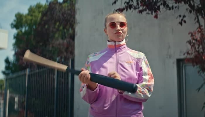 Derby Girl Lola Bouvier