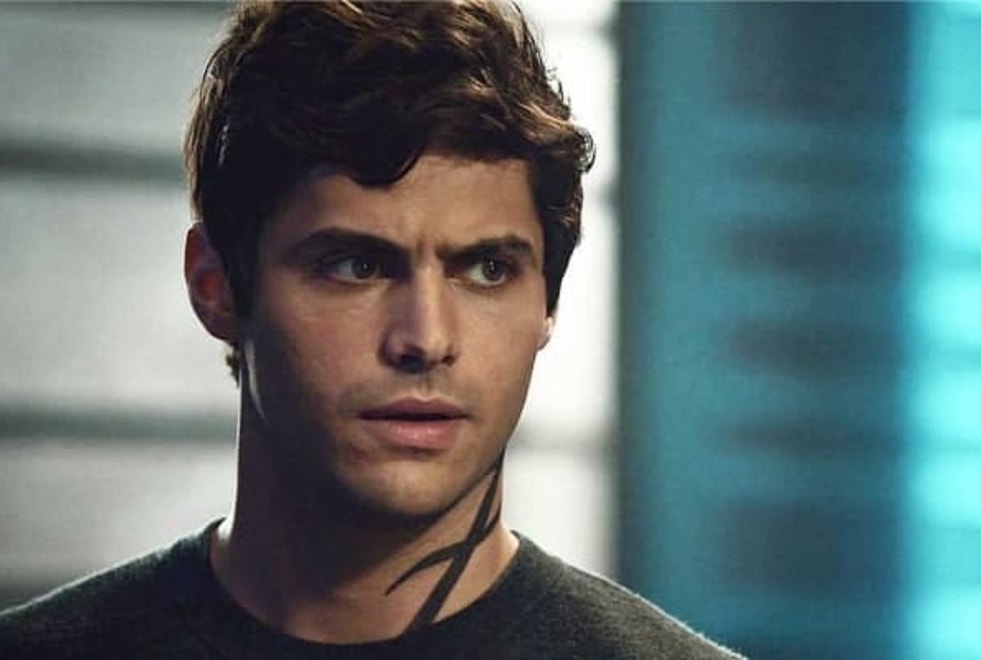 Shadowhunters : à quoi ressemblaient les acteurs quand il étaient jeunes