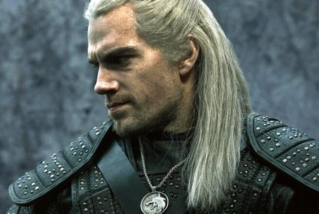 The Witcher saison 2 : Henry Cavill dévoile la nouvelle armure de Geralt
