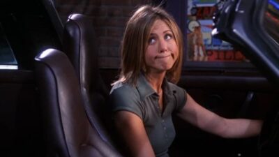 Friends : ce détail que vous ignorez certainement sur cette scène culte entre Rachel et Ross