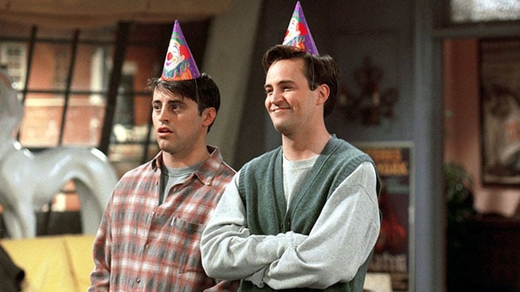 Friends : voici combien d'argent Joey doit à Chandler au total