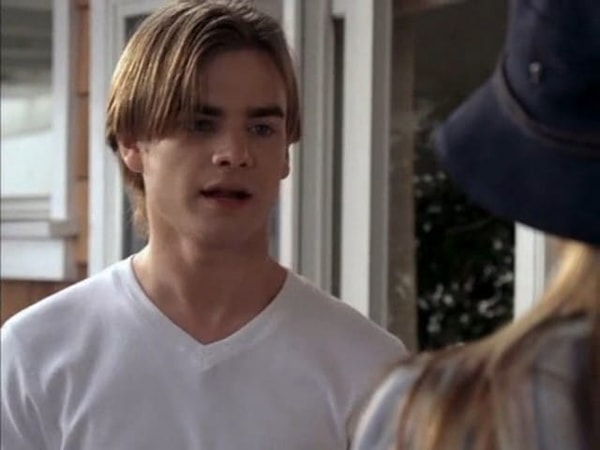 David-Gallagher-7th-heaven-s8ep1-david-gallagher-27755066-640-480