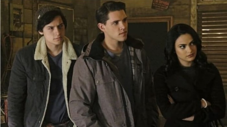 Riverdale : jolie nouvelle, Casey Cott (Kevin) s'est fiancé !