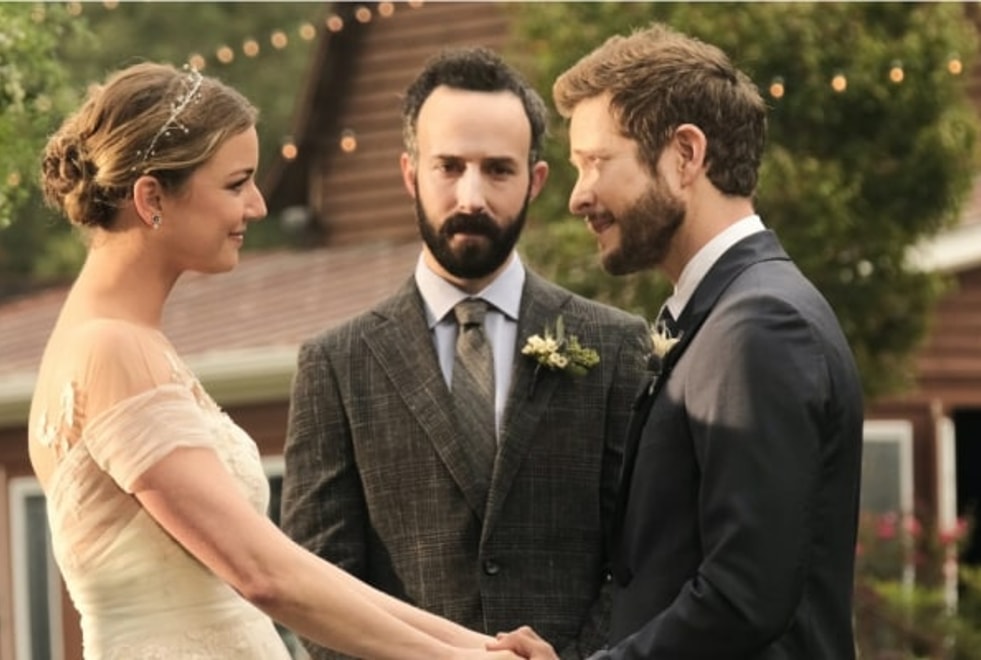 The Resident saison 4 : découvrez un premier extrait du mariage de Nic et Conrad