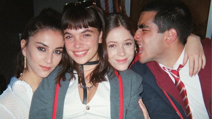 Elite saison 4 : le casting de la série fête la fin du tournage (photos)